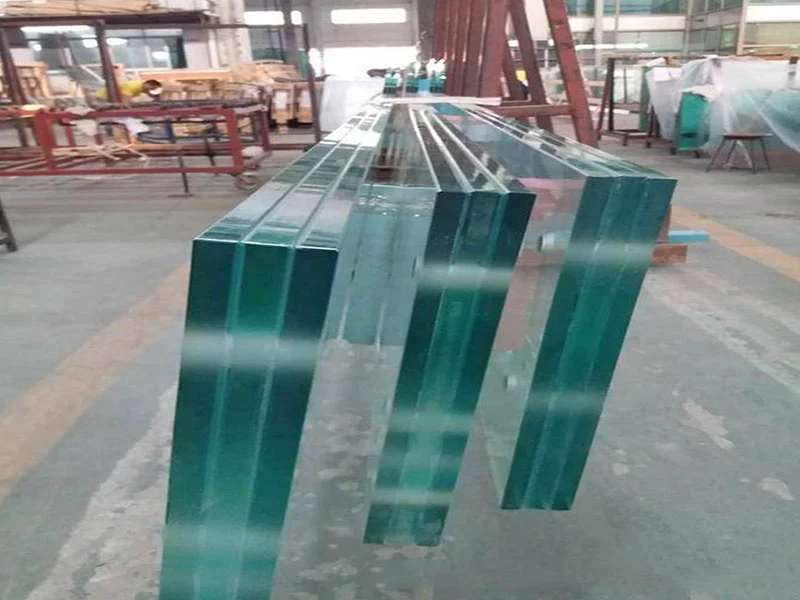 Cam geçitte sadece bir ince cam tabakası olması gerçekten güvenli mi?