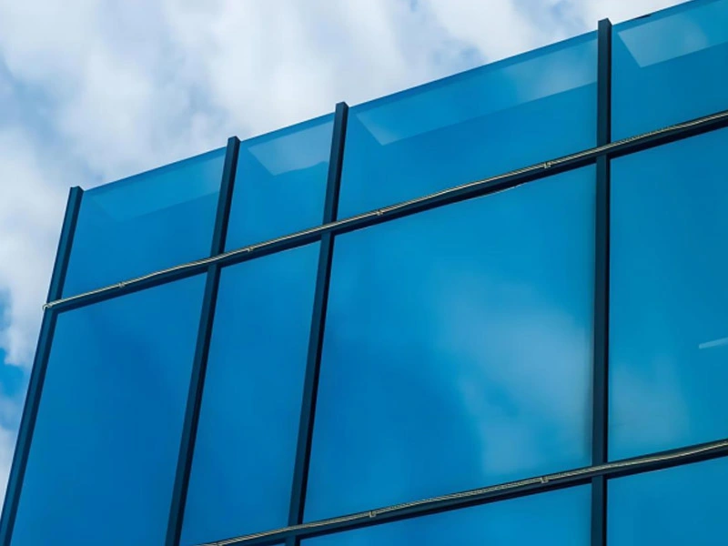 Anti yansıtıcı cam-net bir görüş alanı yaratmak