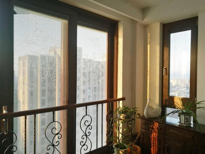 blind-insulated-glass-easy-cleaning-soundproof-better-shading-effect-03.jpg blind-insulated-glass-easy-cleaning-soundproof-better-shading-effect-03.jpg