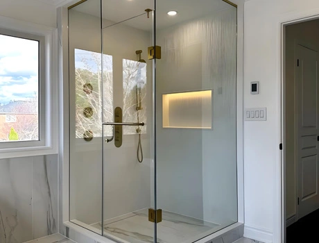 Vancouver-Hotel-Shower-Glass-02