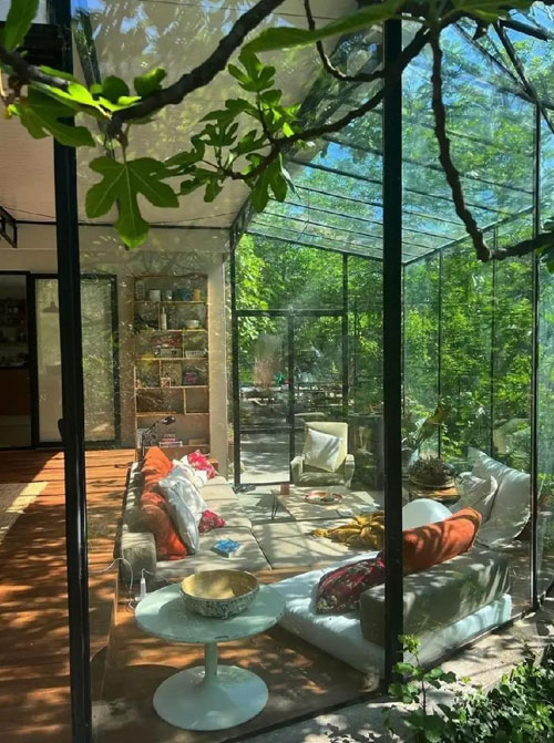 the-sunrooms-are-warm-in-winter-and-cool-in-summer11.jpg the-sunrooms-are-warm-in-winter-and-cool-in-summer11.jpg